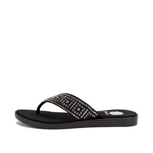 YELLOW BOX DELANA BLACK Flip Flop sandals NEW IN BOX MEDIUM WIDTH .FIRM PRICE